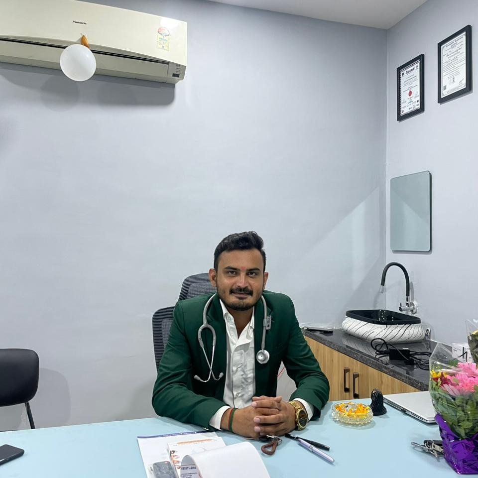 Dr Ravi Katariya